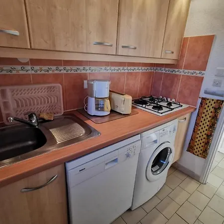 006 Cap D'agde, Quartier Mole 2 Pieces 4 Personnes Avec Parking *